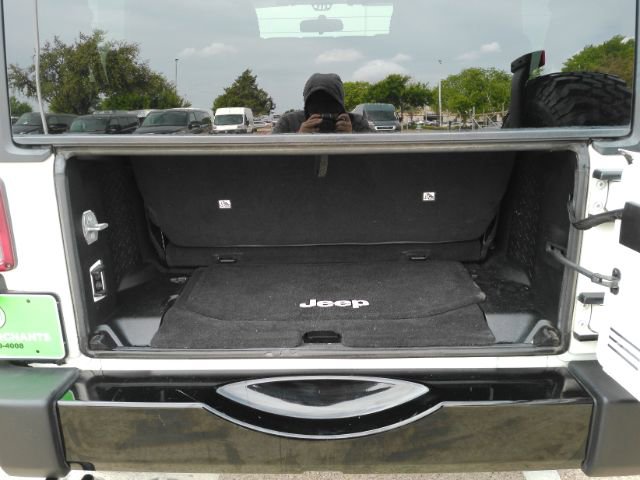 Used 2014 Jeep Wrangler Sport image 17