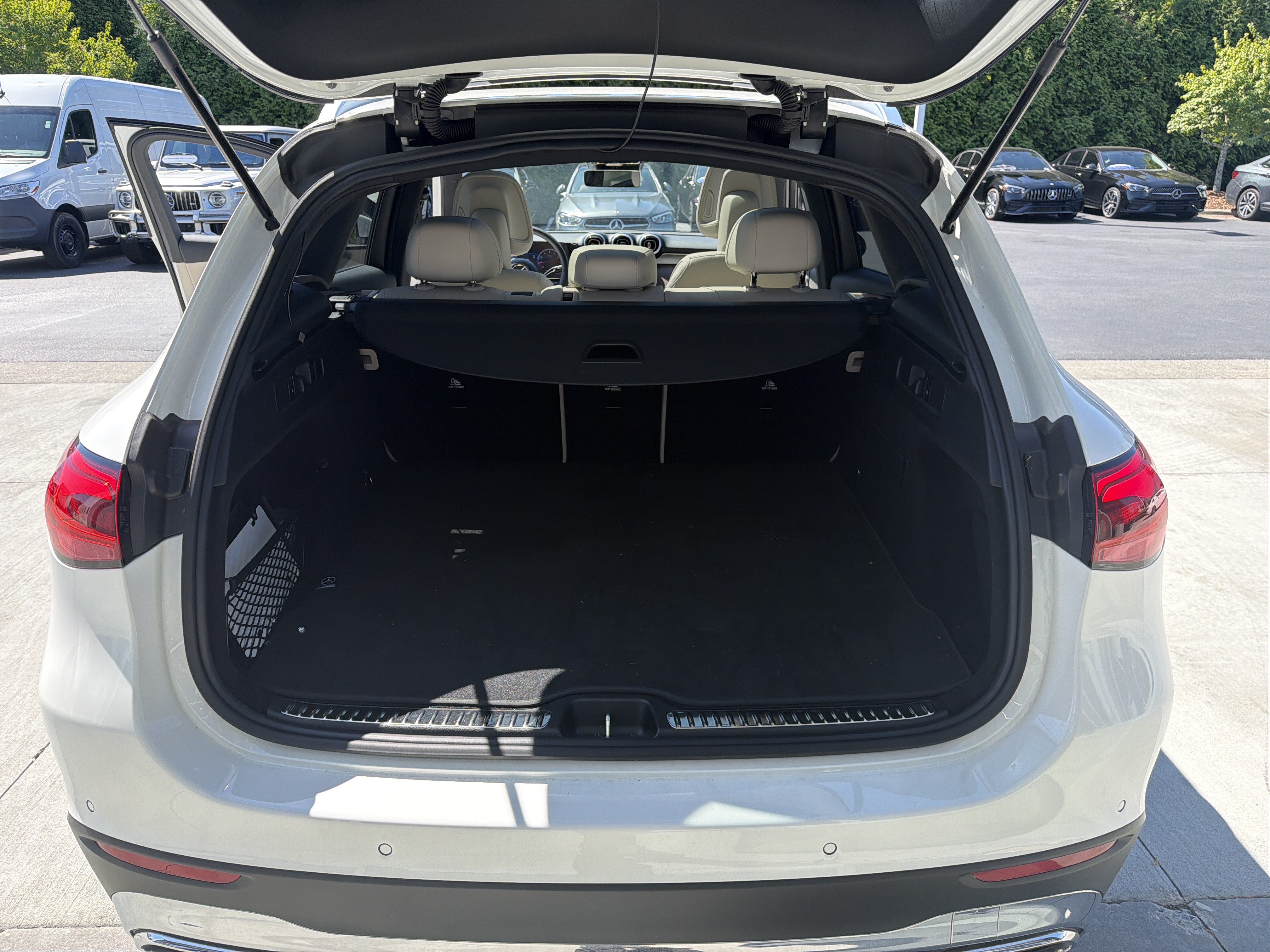 Certified 2025 Mercedes-Benz GLC 300 4MATIC image 34