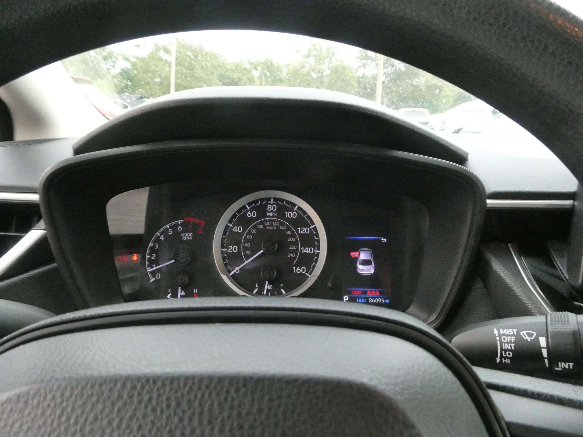Used 2022 Toyota Corolla LE FWD image 17