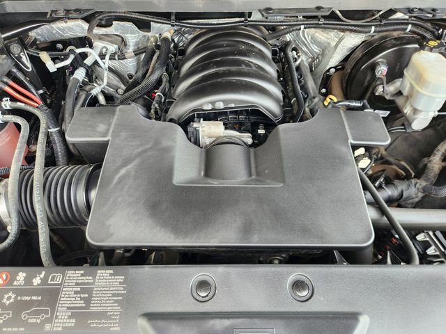 Used 2018 Chevrolet Silverado 1500 LTZ Z71 w/ LTZ Plus Package AWD/4WD image 32