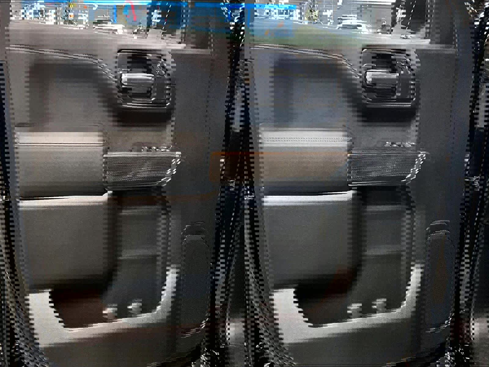 Used 2019 Chevrolet Silverado 1500 LT w/ All-Star Edition image 9