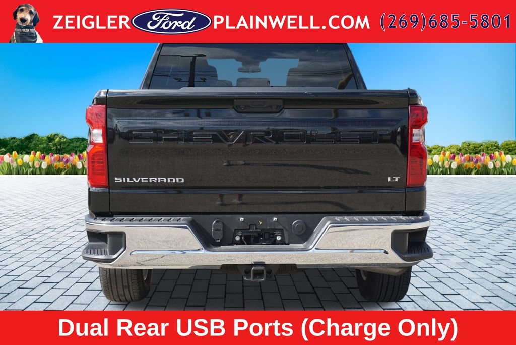 Used 2024 Chevrolet Silverado 1500 LT AWD/4WD image 4