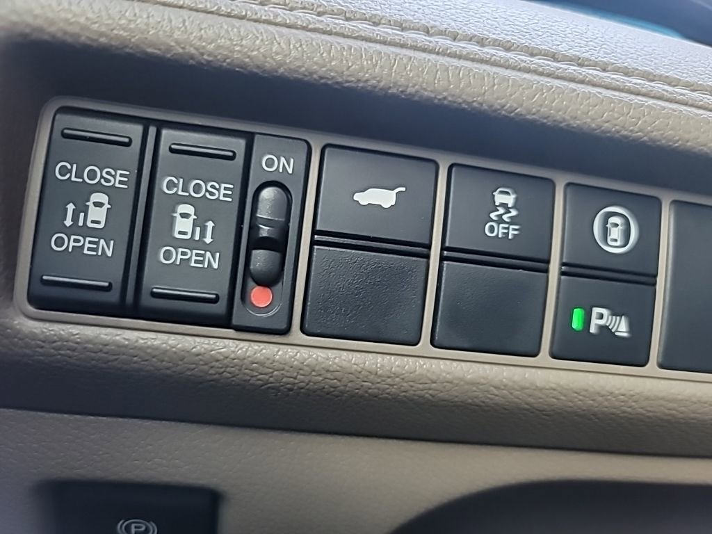 Used 2021 Honda Odyssey Elite image 21