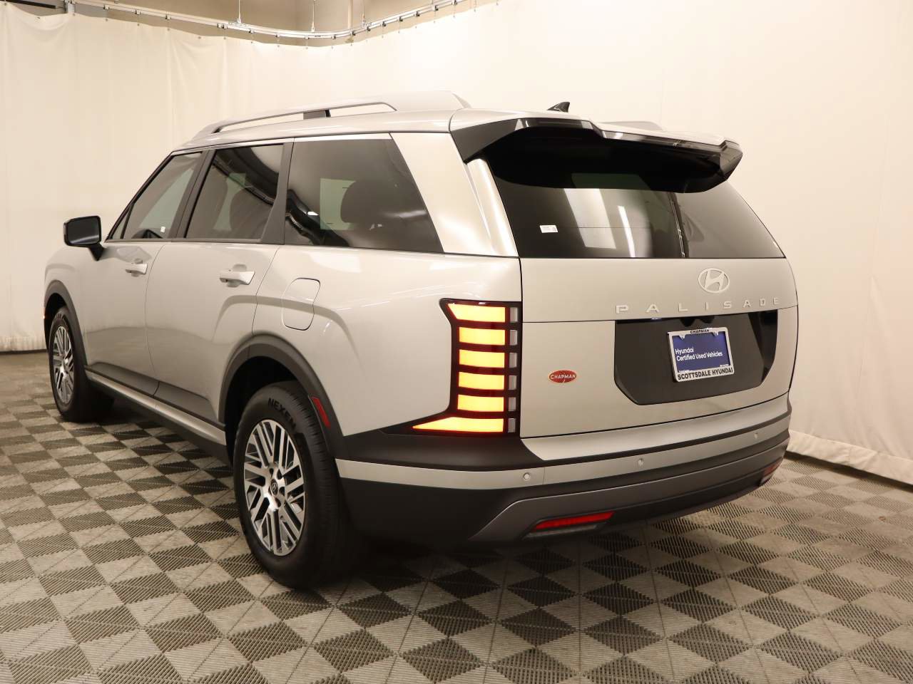 Used 2026 Hyundai Palisade SEL image 4