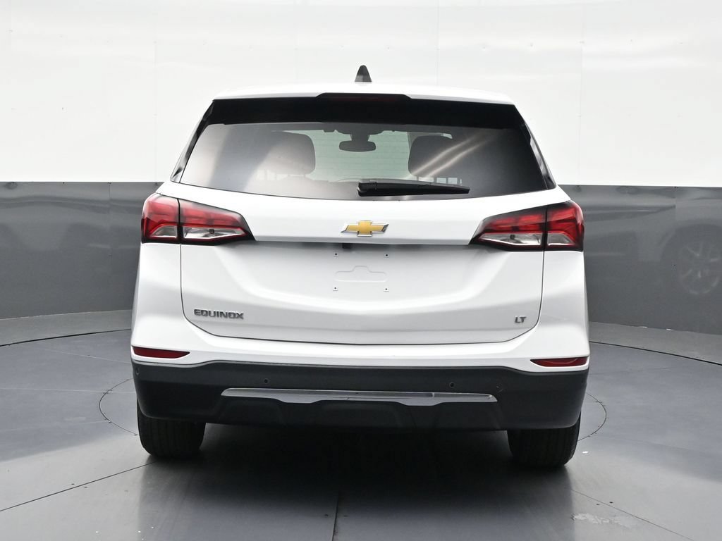 Used 2024 Chevrolet Equinox LT FWD image 4
