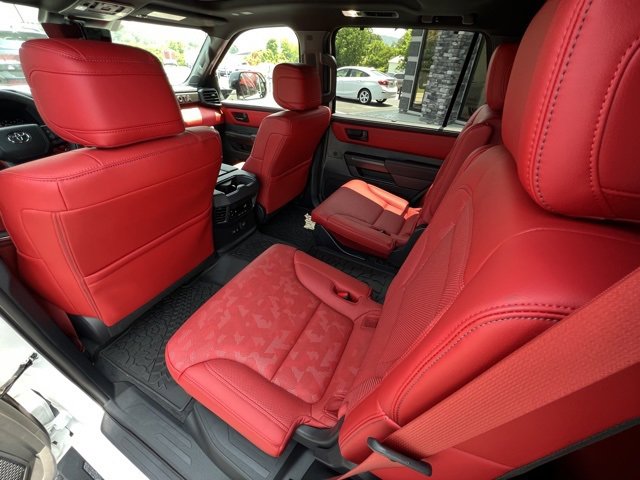 Used 2025 Toyota Sequoia TRD Pro w/ Tow Technology Package image 30