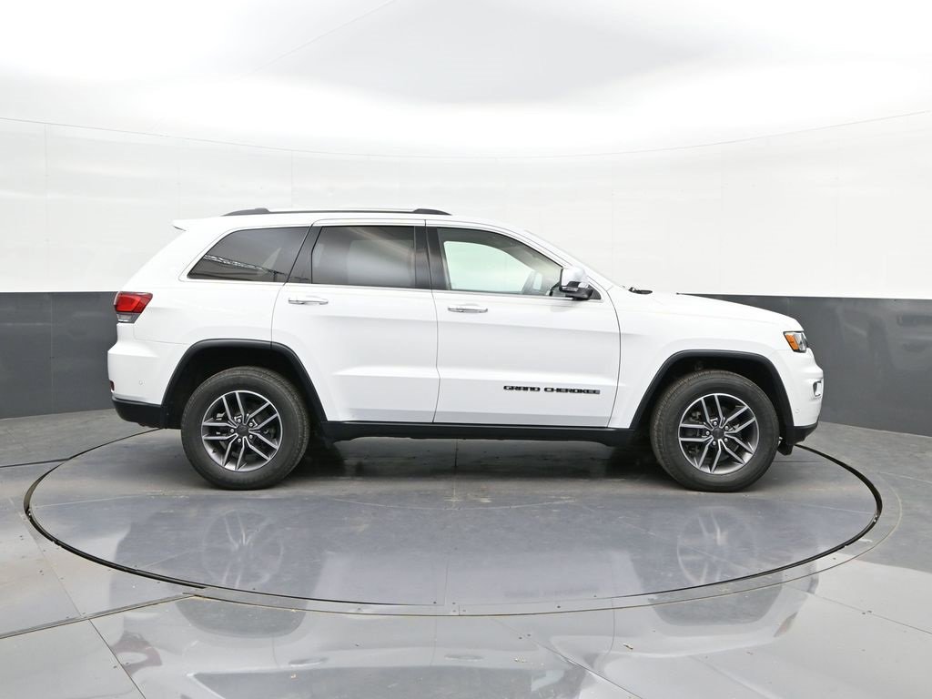 Used 2020 Jeep Grand Cherokee Limited w/ Trailer Tow Group IV image 26