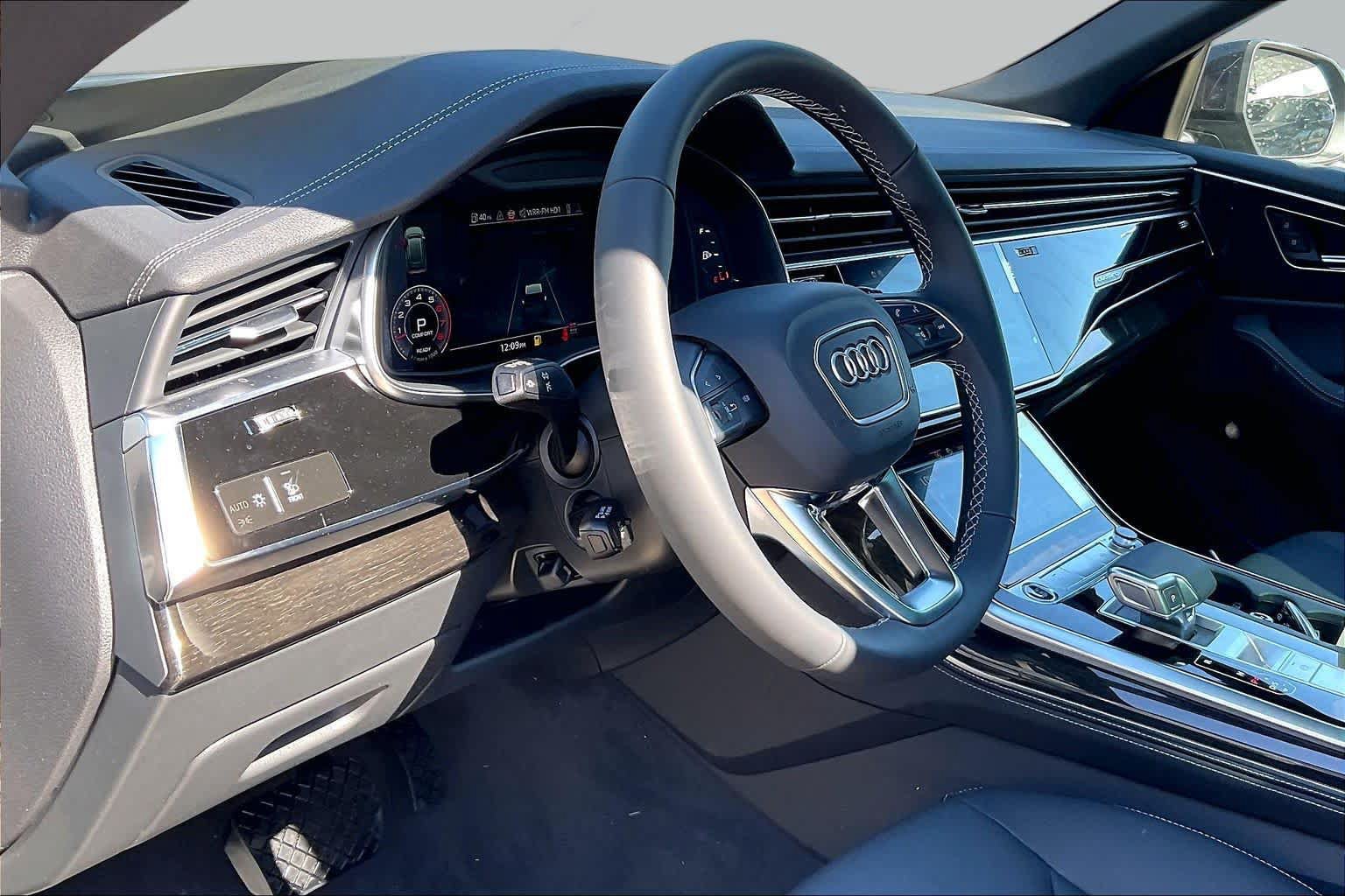 New 2027 Audi Q8 Premium Plus AWD/4WD image 8
