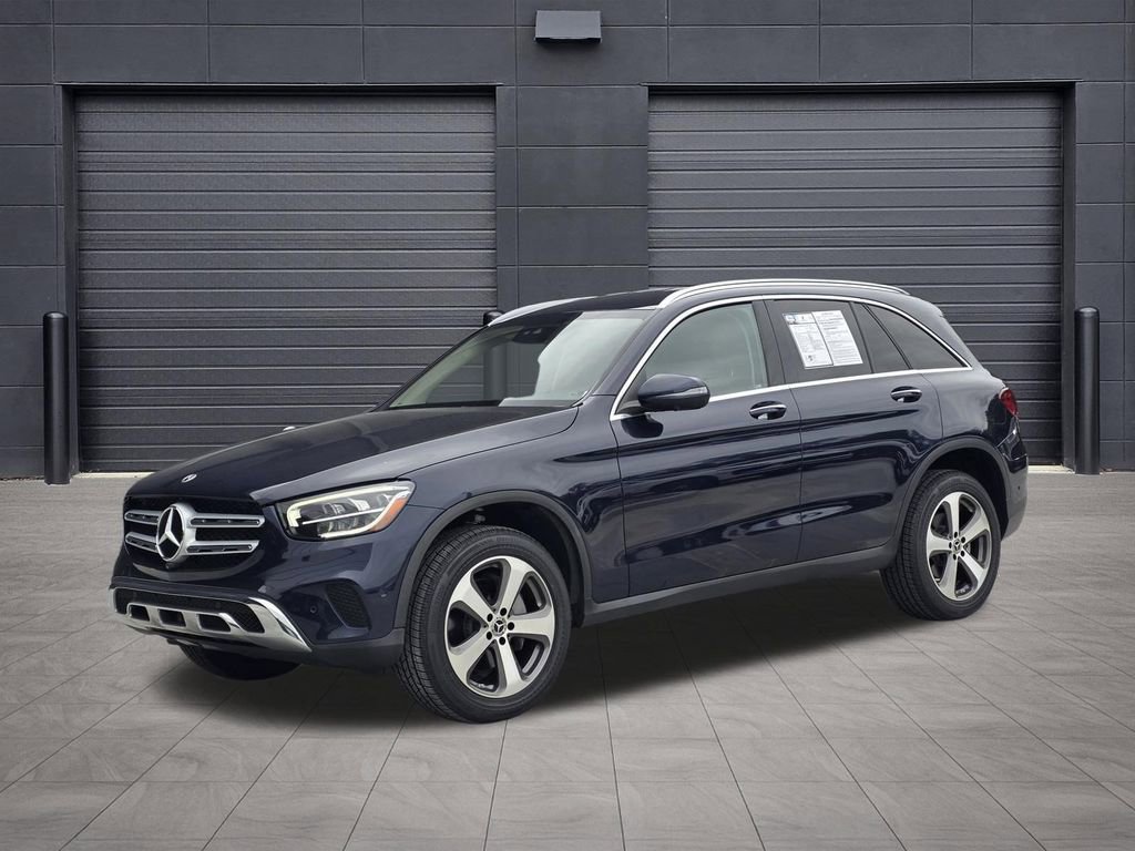 Used 2022 Mercedes-Benz GLC 300 w/ Premium Package Lite image 1