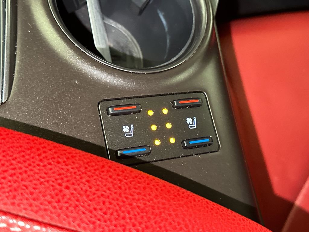 Used 2024 Toyota Camry XSE w/ Navigation Package image 32