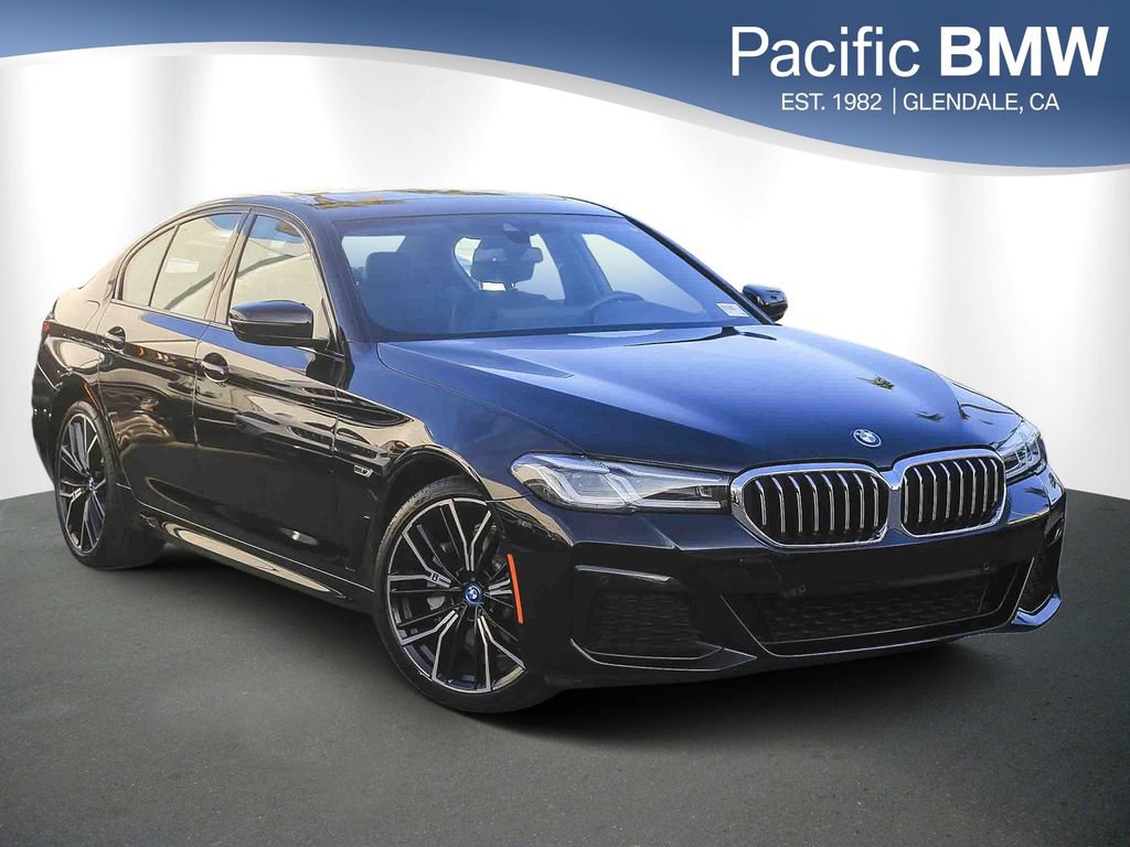 Certified 2023 BMW 530e w/ M Sport Package RWD image 1