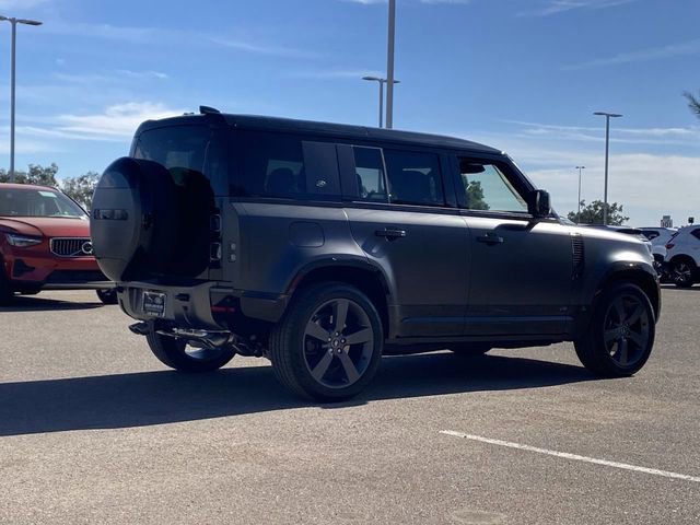 Used 2024 Land Rover Defender 110 Carpathian Edition image 6