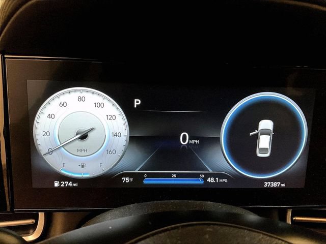 Used 2023 Hyundai Elantra SEL w/ Convenience Package FWD image 19