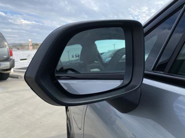 New 2026 Chevrolet Equinox EV RS image 19
