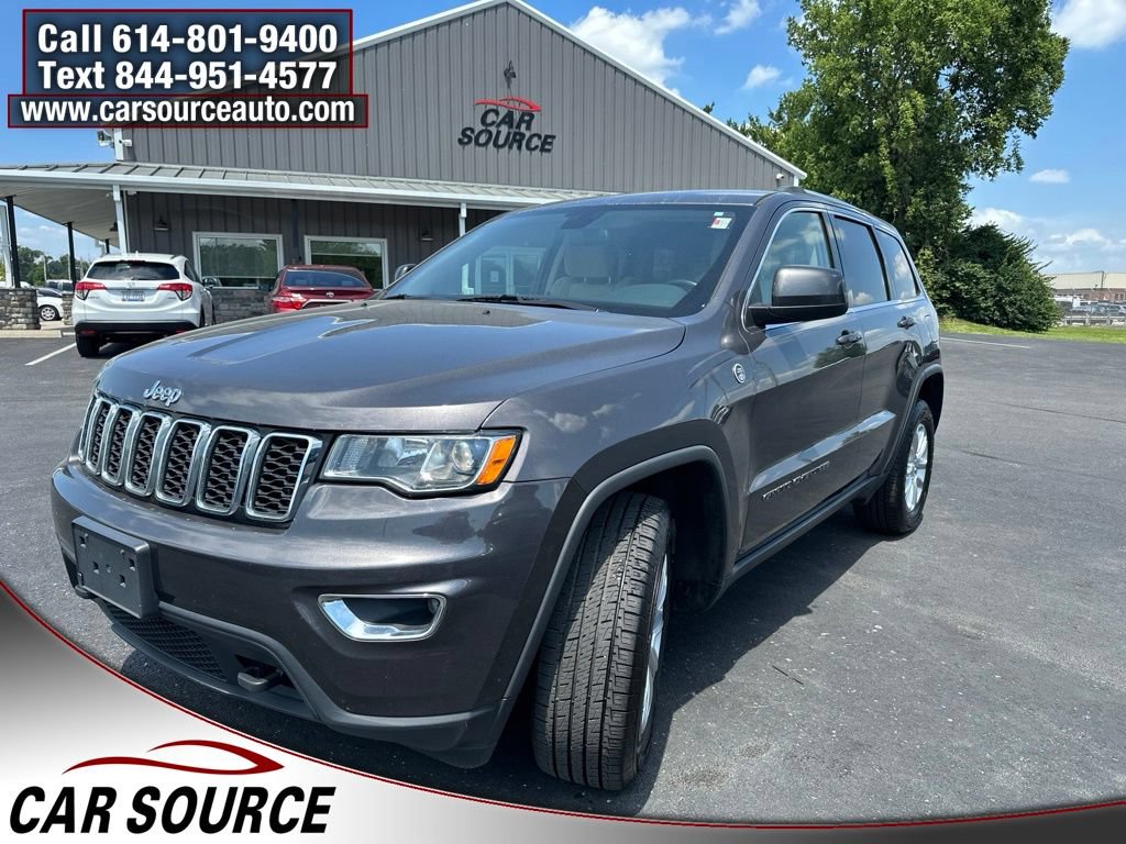Used 2021 Jeep Grand Cherokee Laredo AWD/4WD image 1