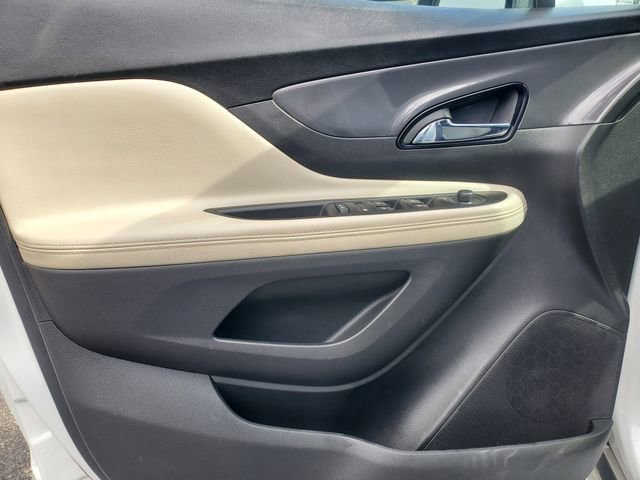 Used 2021 Buick Encore Preferred image 10