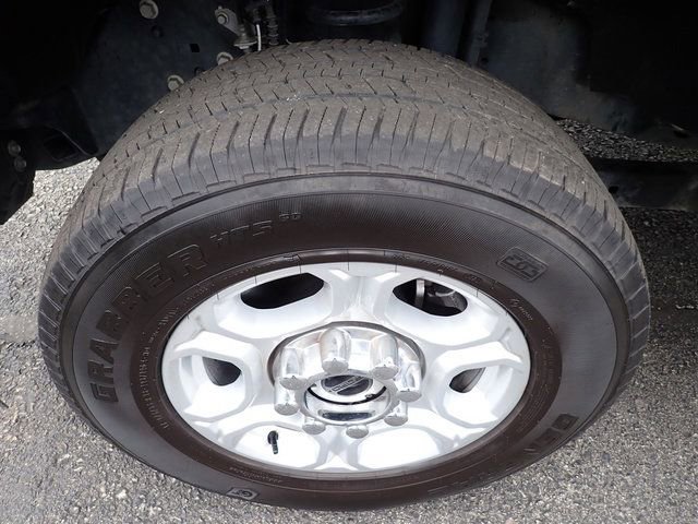 Certified 2025 Ford F250 XLT image 12