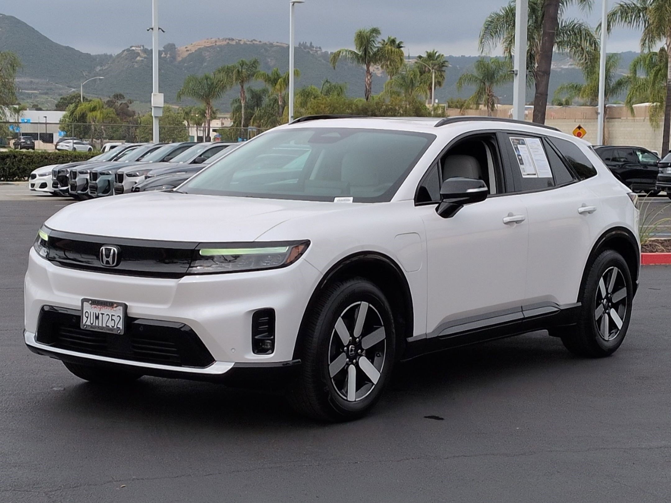 Used 2025 Honda Prologue Touring image 5