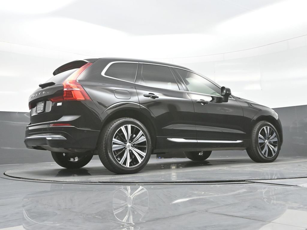 Used 2023 Volvo XC60 T8 Plus AWD/4WD image 28