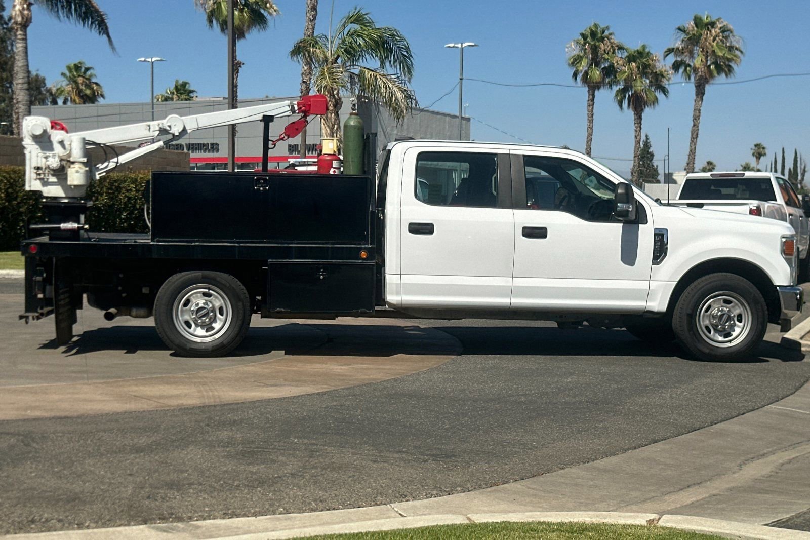 Used 2022 Ford F350 XL w/ Power Equipment Group image 3