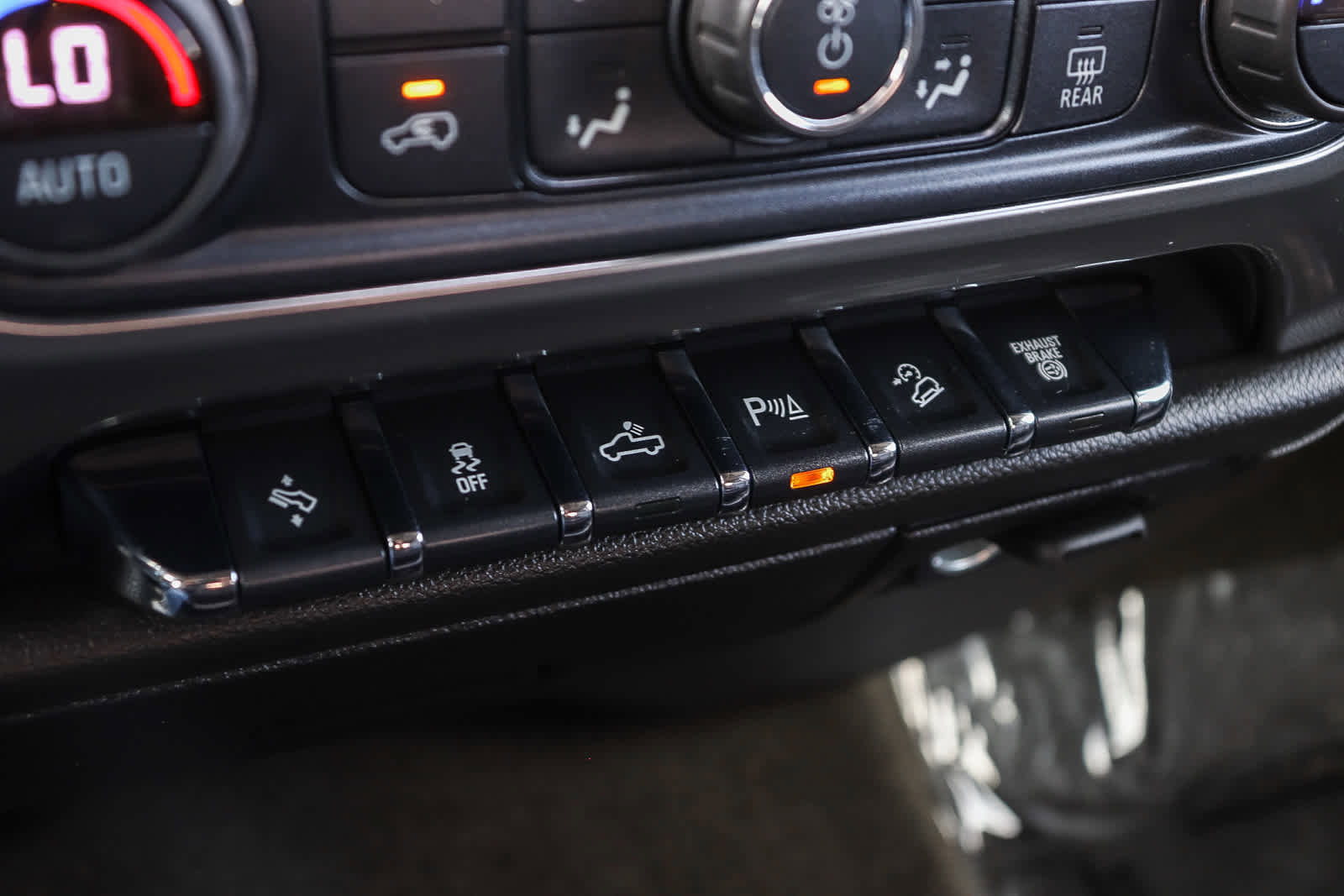 Used 2017 Chevrolet Silverado 2500 LTZ w/ Duramax Plus Package image 27