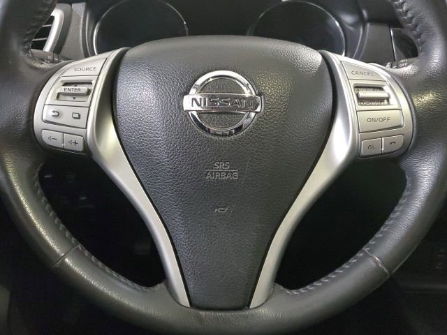 Used 2014 Nissan Rogue SL image 12