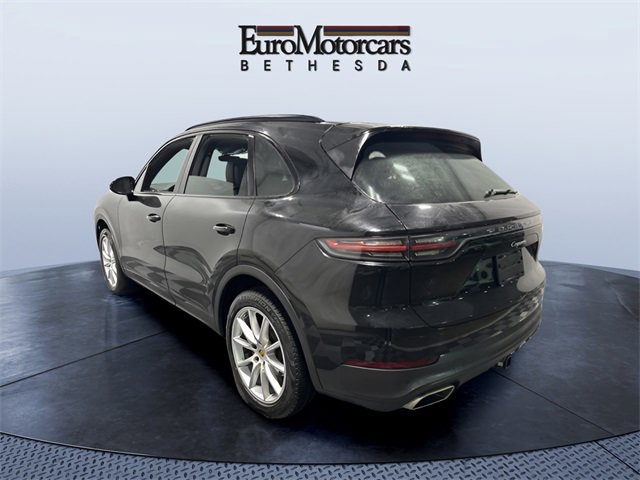 Used 2021 Porsche Cayenne image 3