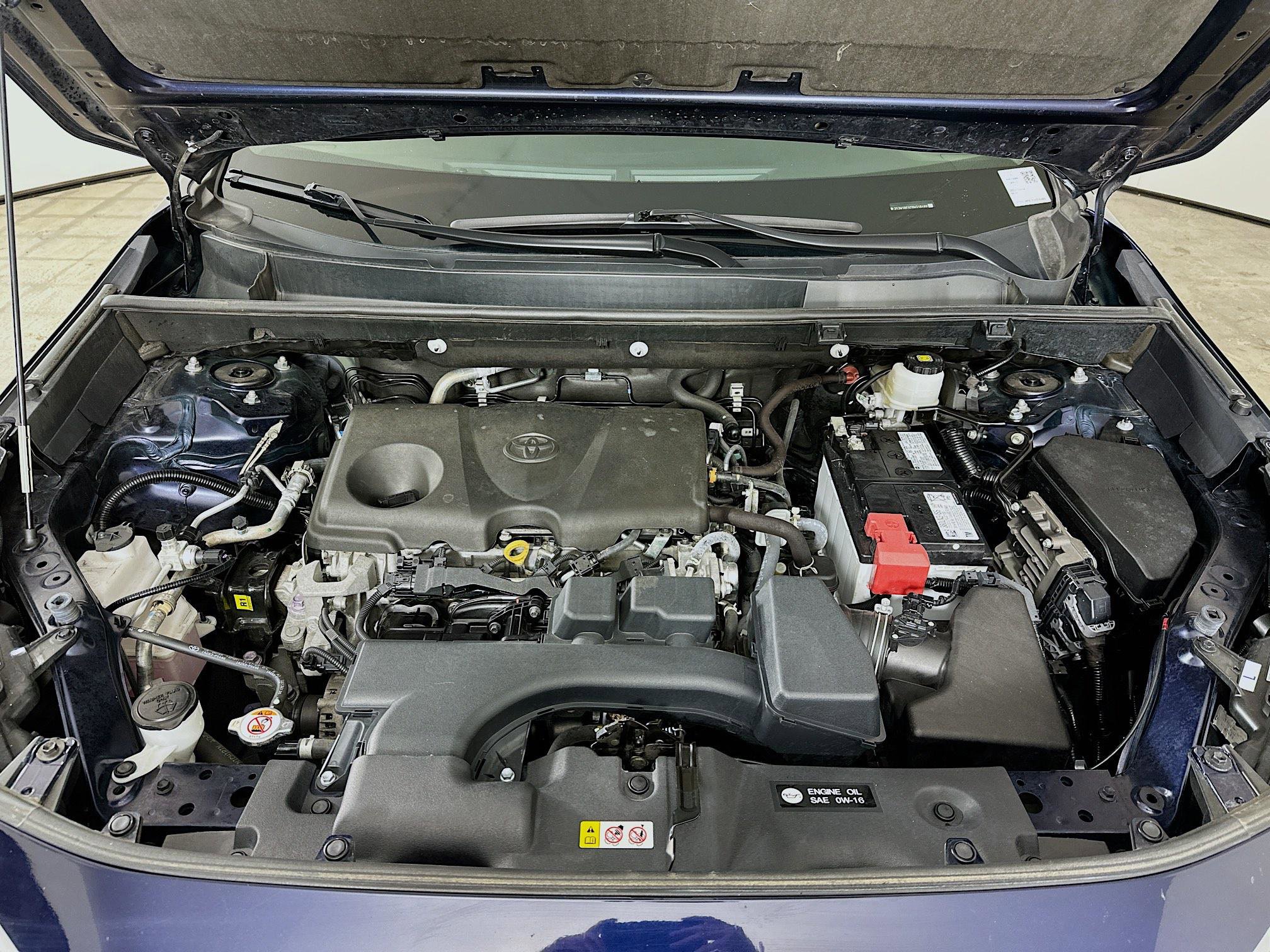 Used 2024 Toyota RAV4 XLE image 32