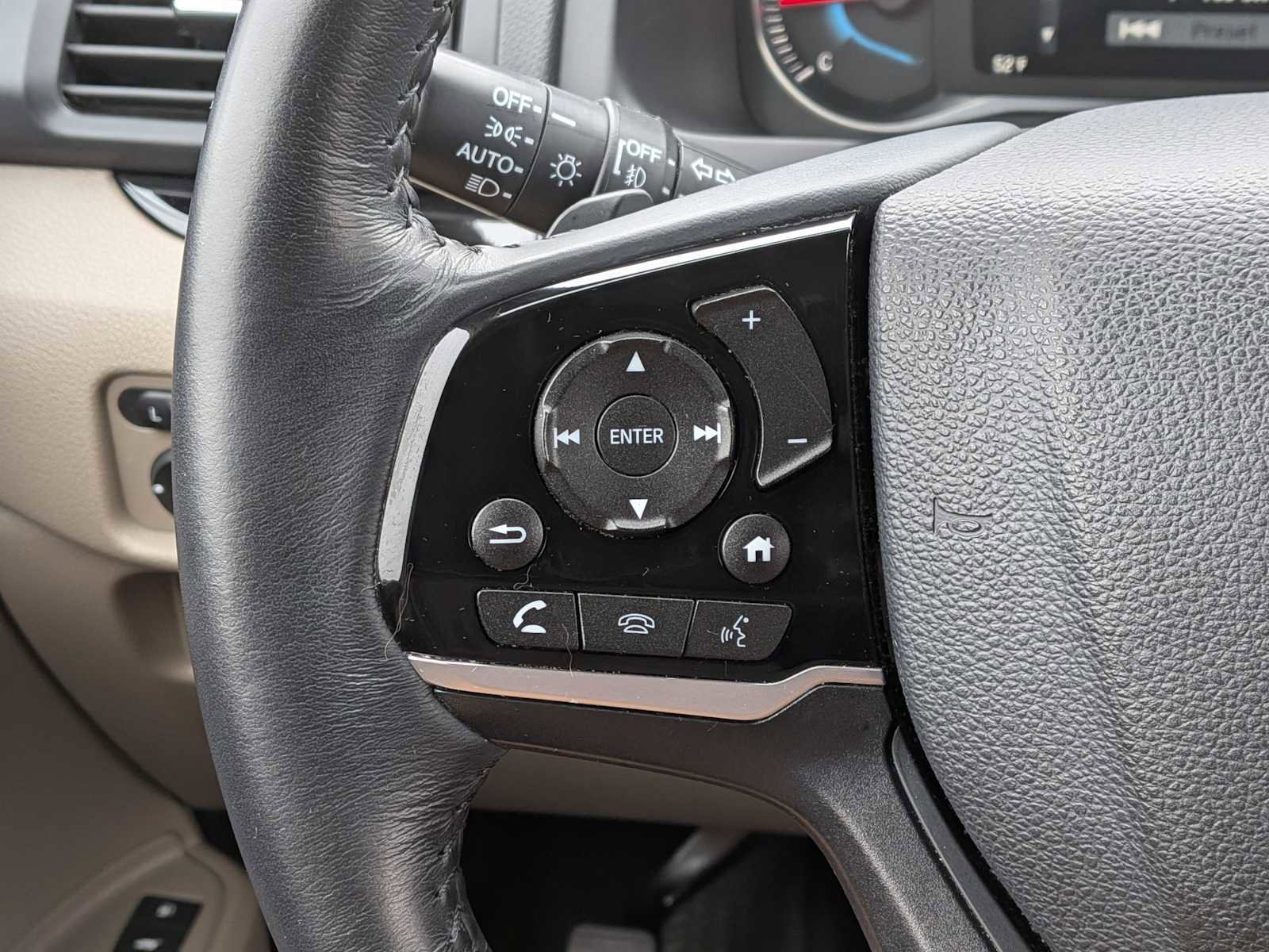 Used 2019 Honda Pilot Touring image 24