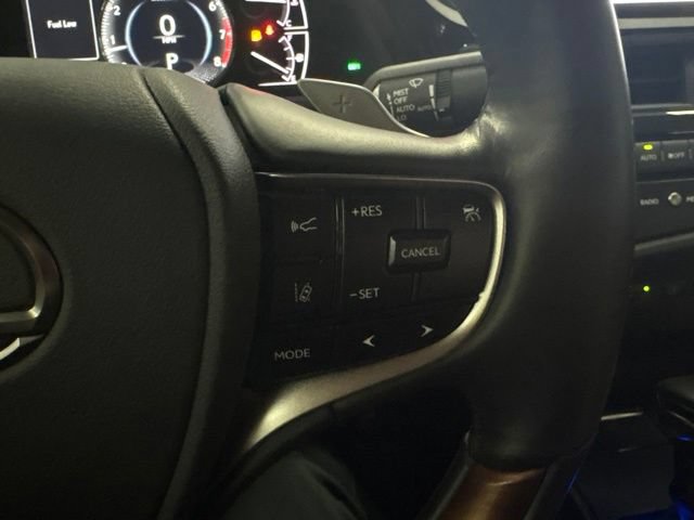 Used 2025 Lexus ES 350 Ultra Luxury FWD image 18