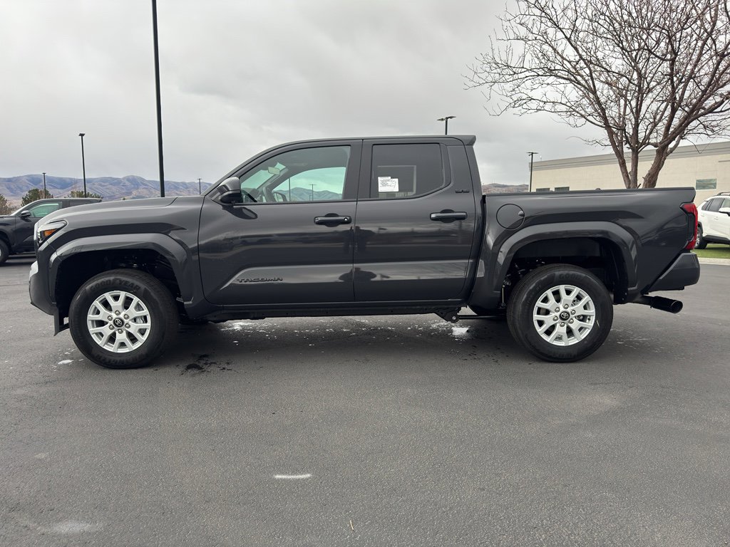 New 2026 Toyota Tacoma SR5 image 4