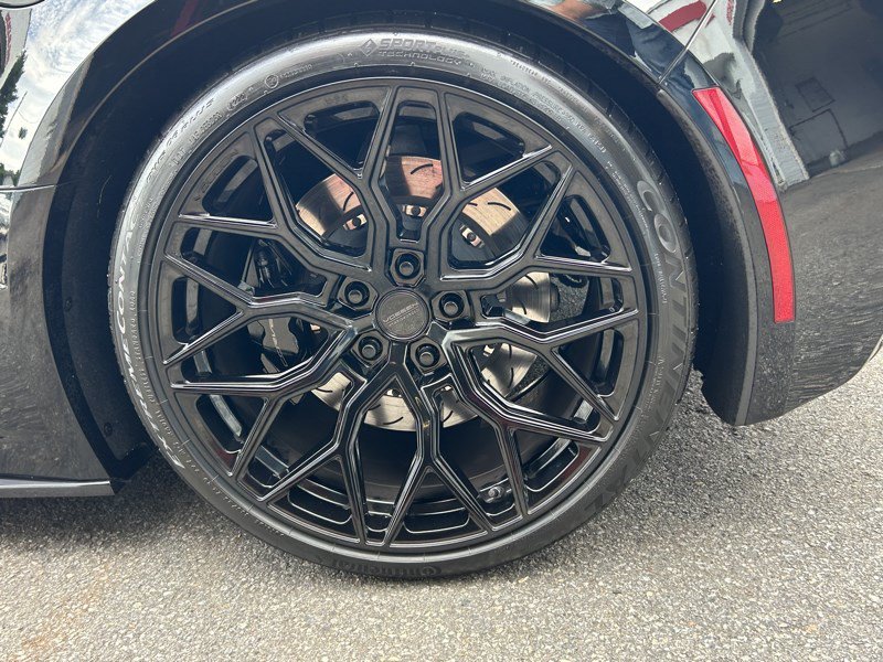 Used 2018 Chevrolet Corvette Z06 RWD image 25
