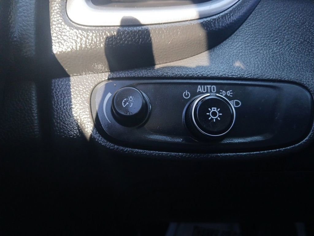 Used 2017 Chevrolet Trax LS image 11