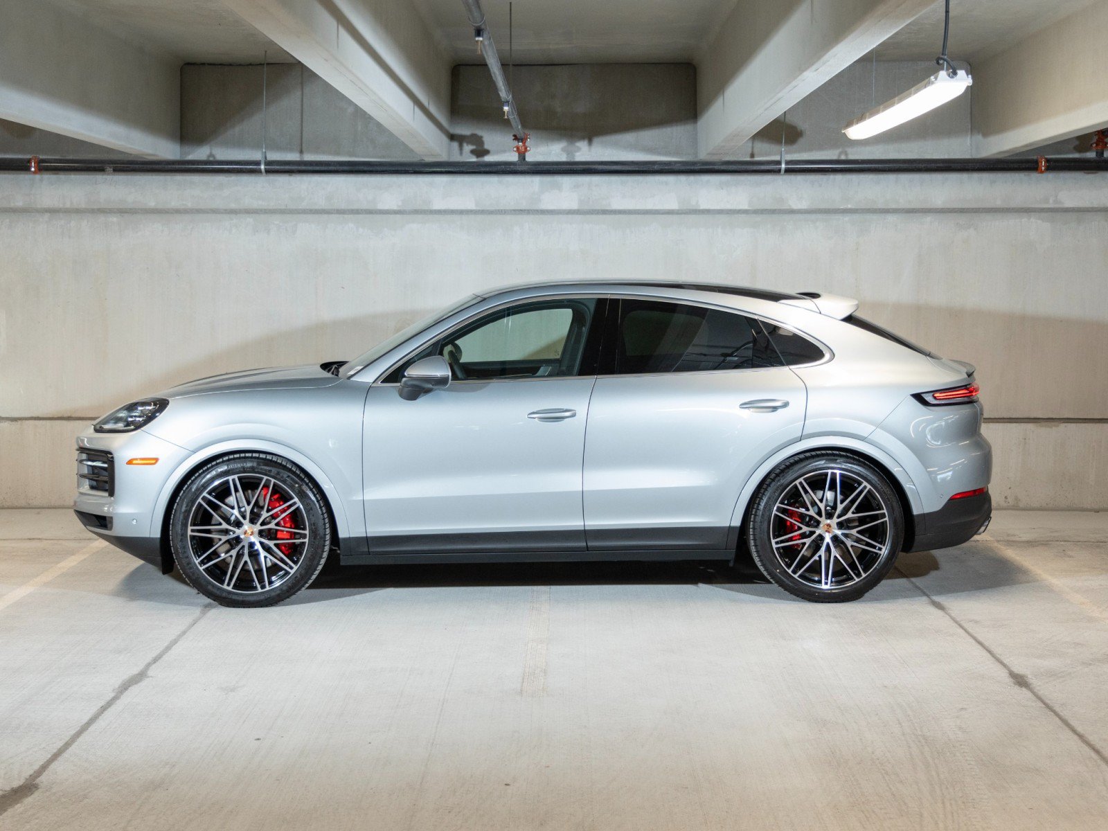 New 2026 Porsche Cayenne S AWD/4WD image 2