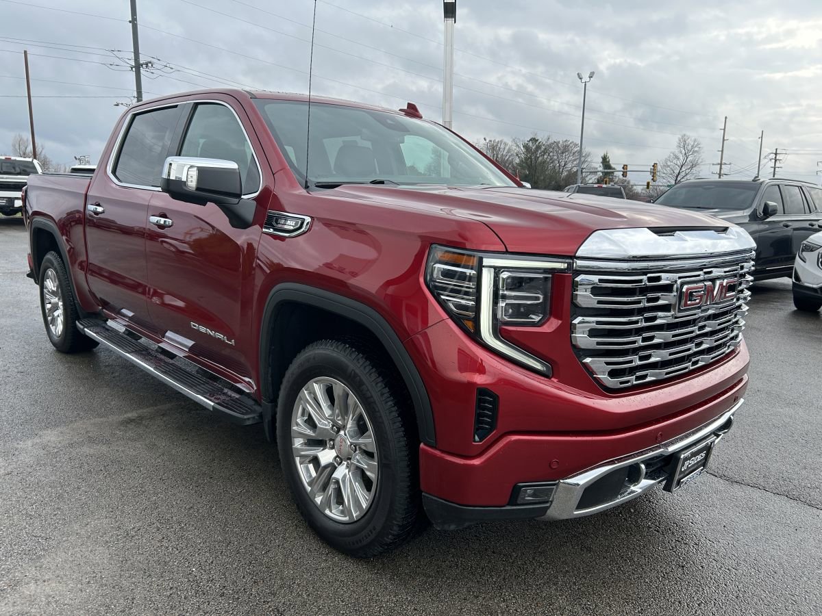 Used 2022 GMC Sierra 1500 Denali image 1