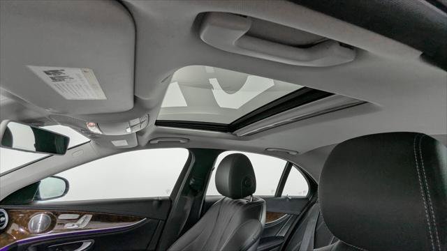 Used 2017 Mercedes-Benz E 300 4MATIC w/ Premium 1 Package image 16