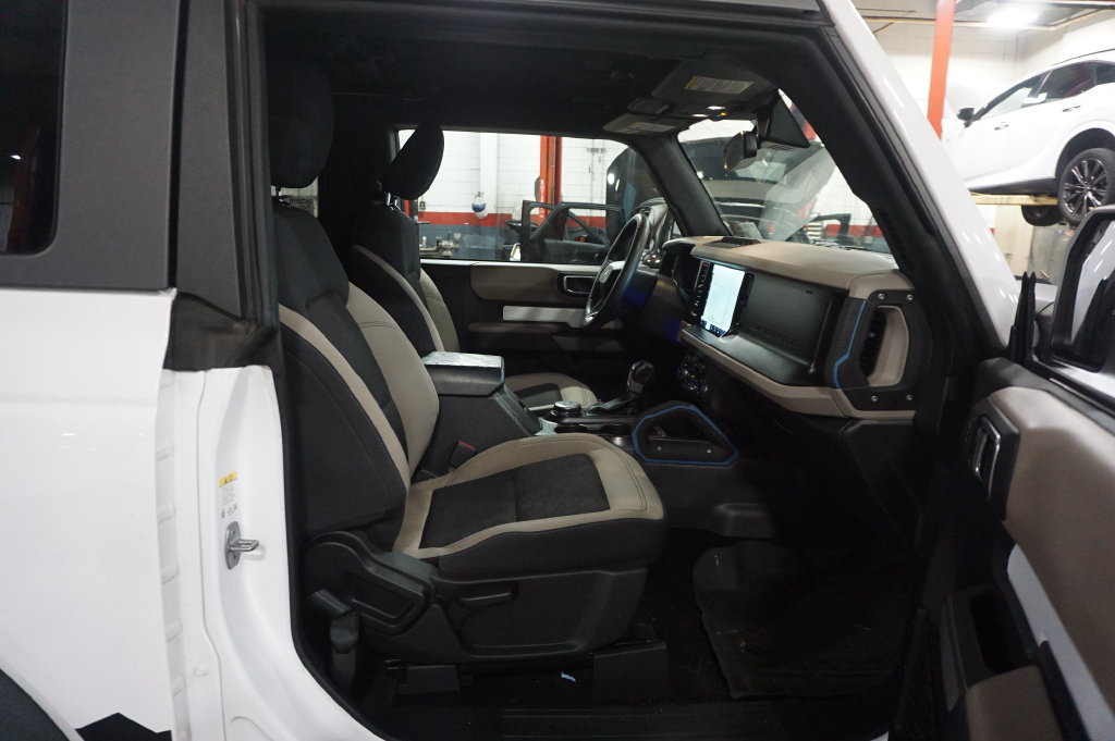 Used 2022 Ford Bronco Wildtrak AWD/4WD image 15