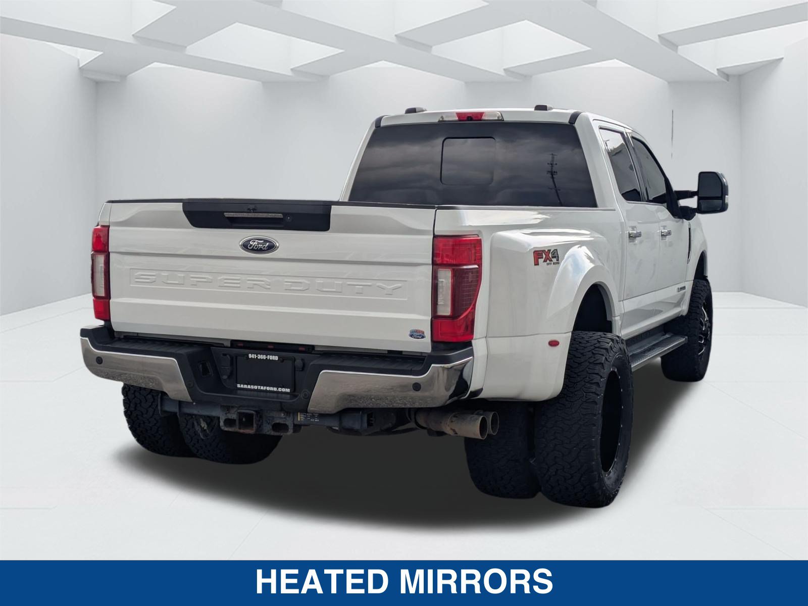 Used 2022 Ford F350 Lariat w/ Lariat Ultimate Package AWD/4WD image 5