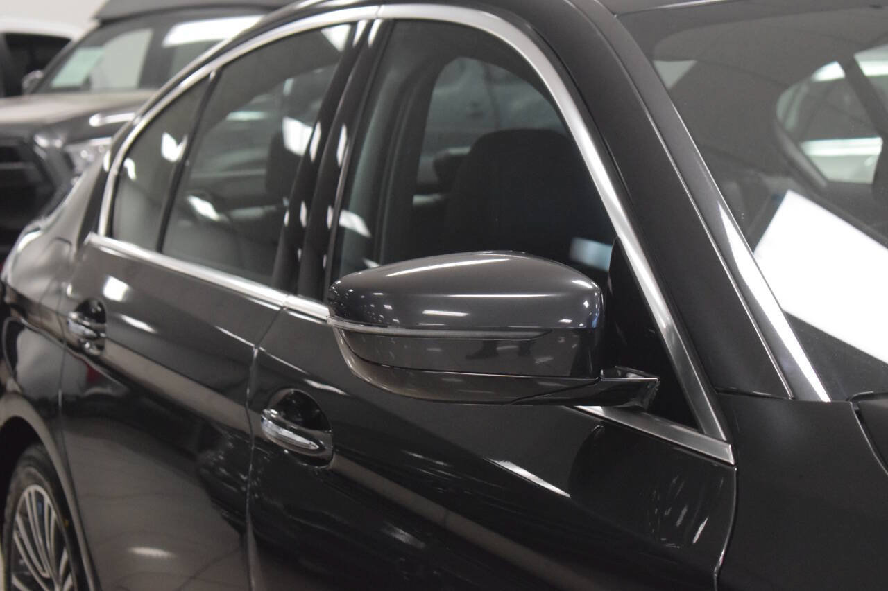 Used 2018 BMW 540i RWD image 6