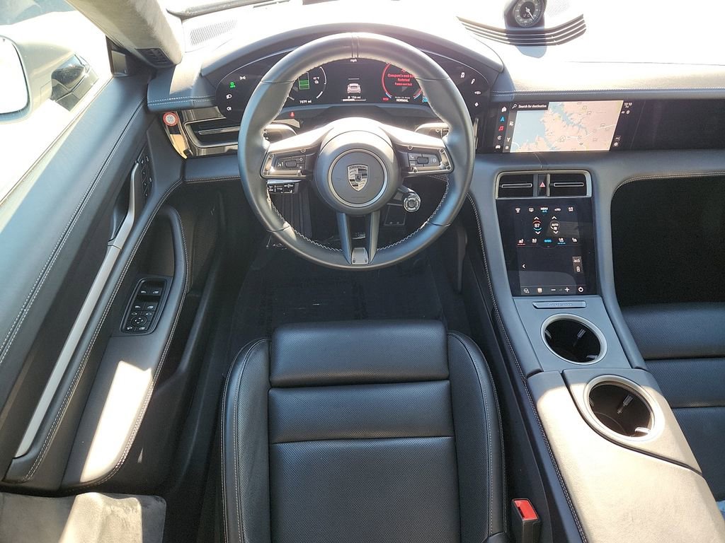 Certified 2025 Porsche Taycan Turbo image 10