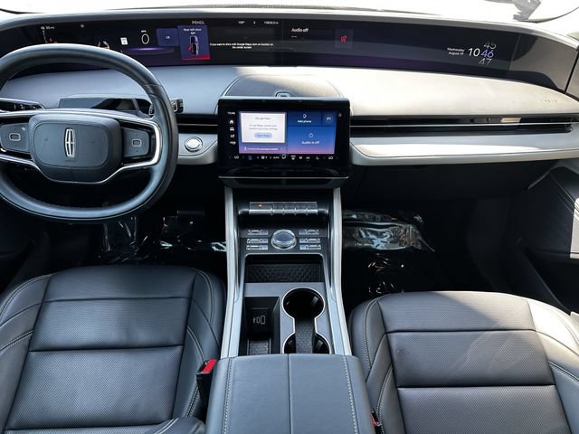 Certified 2024 Lincoln Nautilus Premier AWD/4WD image 15