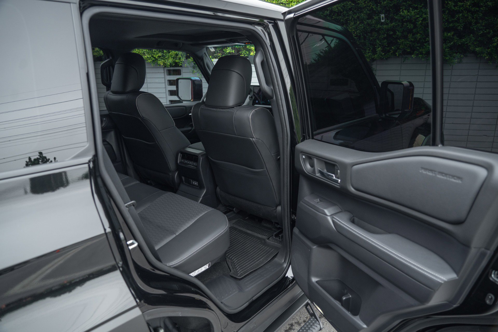 Used 2024 Toyota Land Cruiser image 35