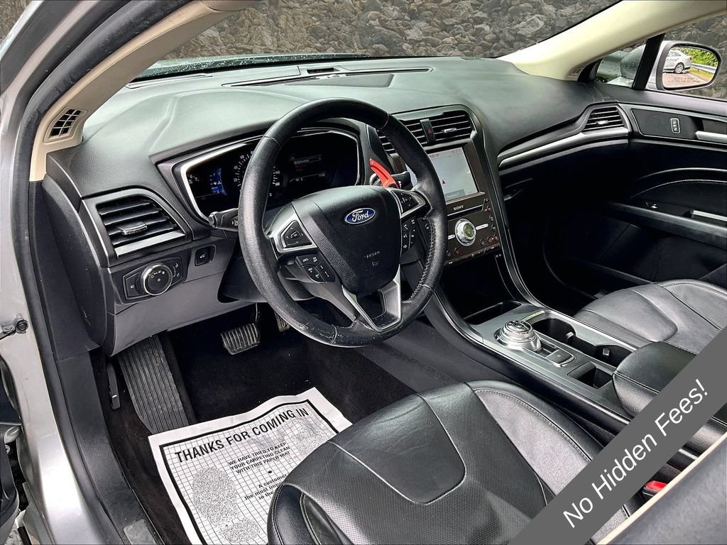 Used 2020 Ford Fusion Titanium AWD/4WD image 12