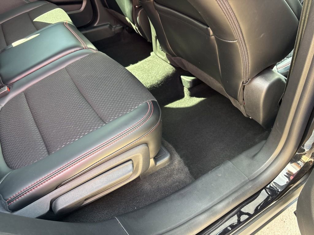 Used 2025 Ford Escape ST-Line Select AWD/4WD image 24