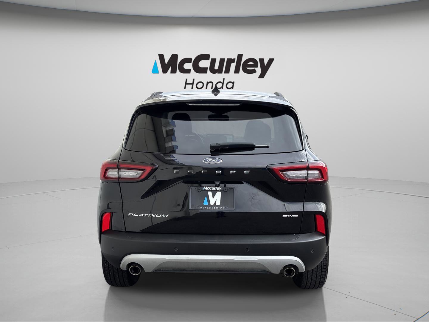 Used 2024 Ford Escape Platinum AWD/4WD image 4