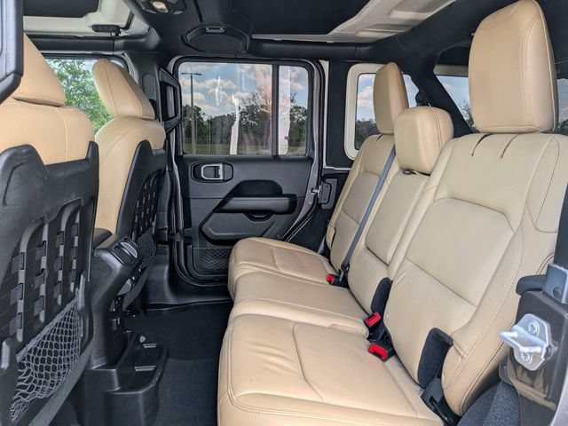 Used 2018 Jeep Wrangler Unlimited Rubicon AWD/4WD image 16