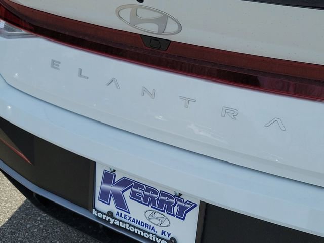 New 2026 Hyundai Elantra Sport FWD image 8
