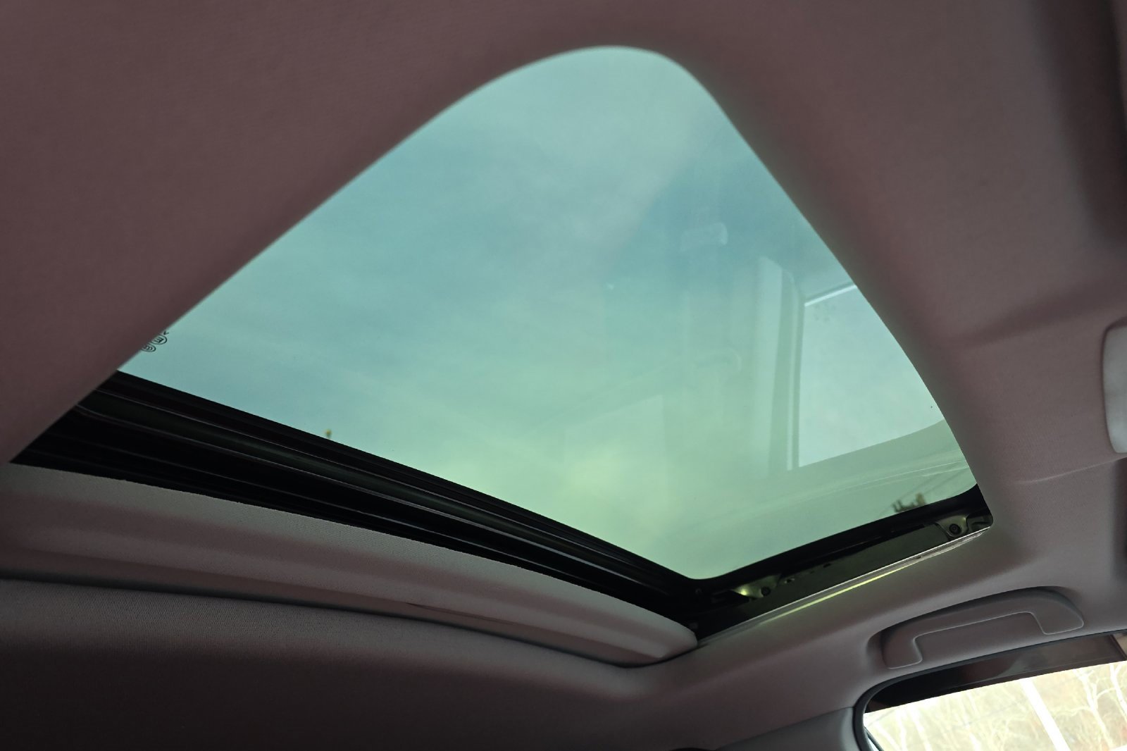 Used 2022 Honda CR-V EX image 17