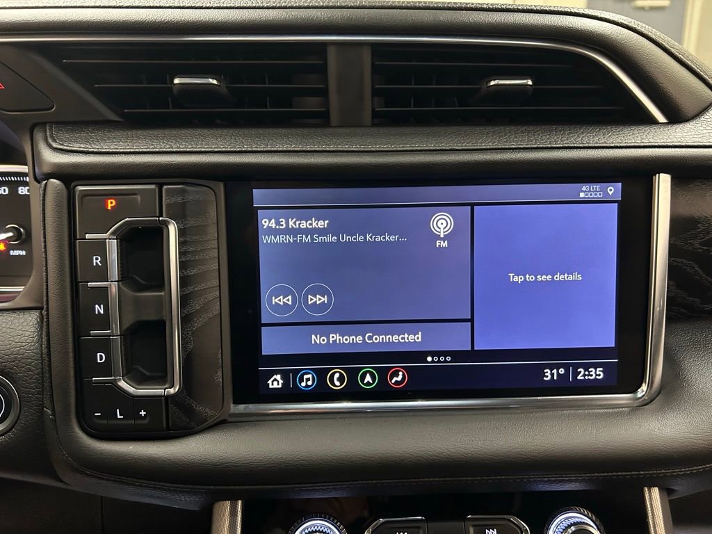 Used 2021 GMC Yukon Denali w/ Denali Premium Package image 24