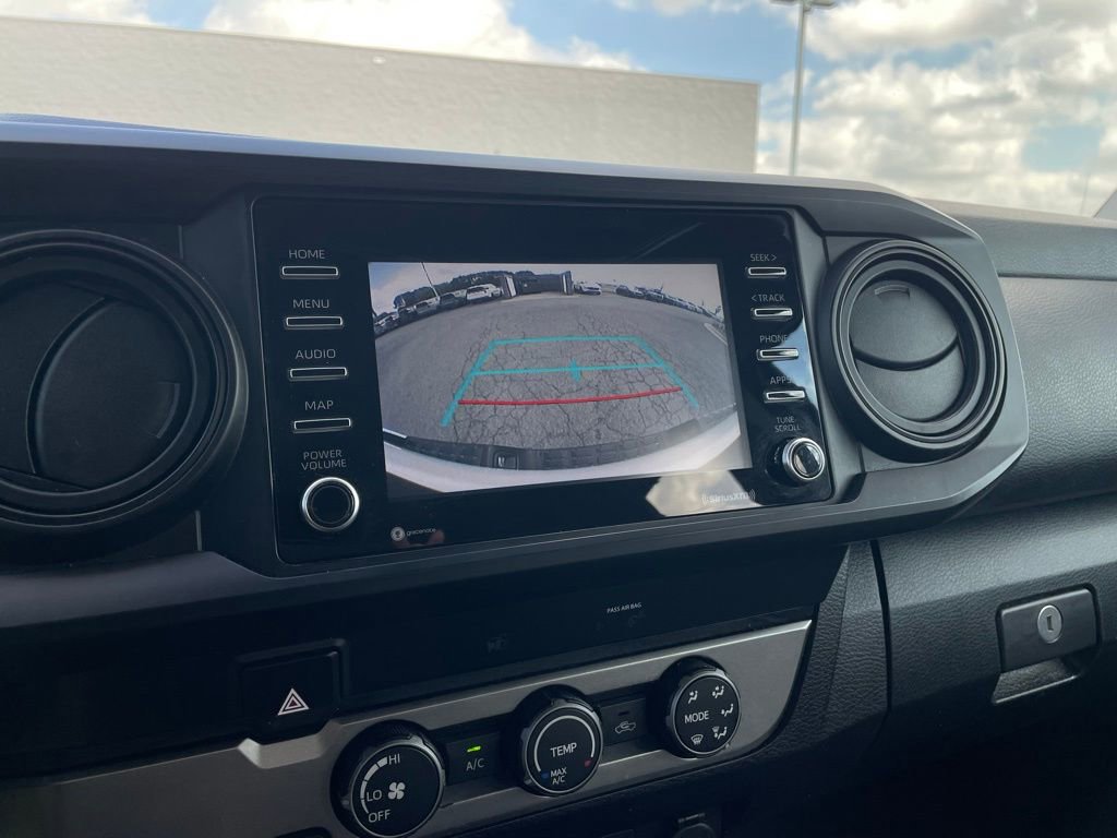 Used 2022 Toyota Tacoma SR w/ SR Convenience Package image 18